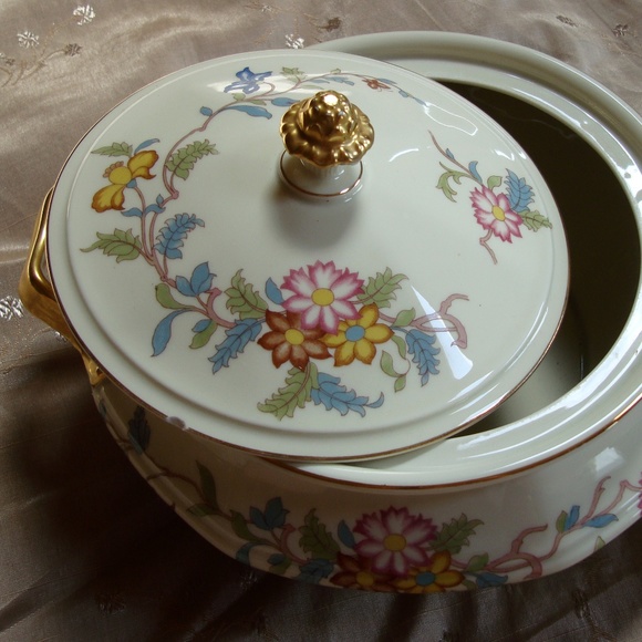 Vintage Continental Ivory Bavaria Vegetable Bowl - Picture 6 of 8